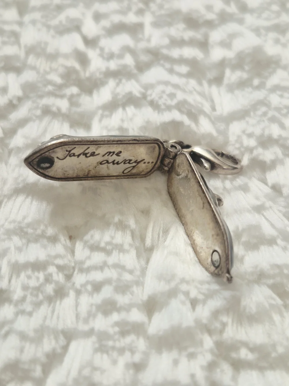 Vintage Brighton "Take Me Away" Cruise Ship Charm - Picture 7 of 10